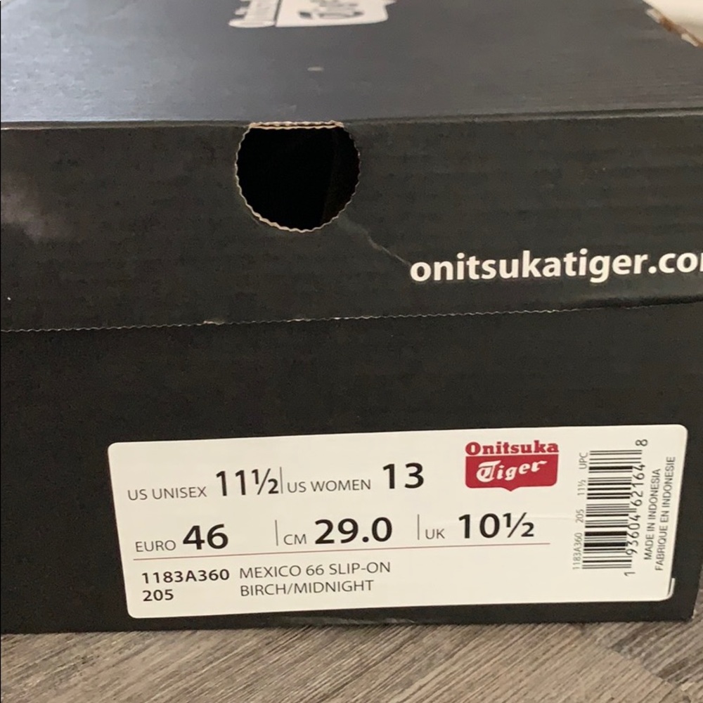 Onitsuka Tiger by Asics Men's Cream and Navy Athletic Shoes - Picture 6 of 6